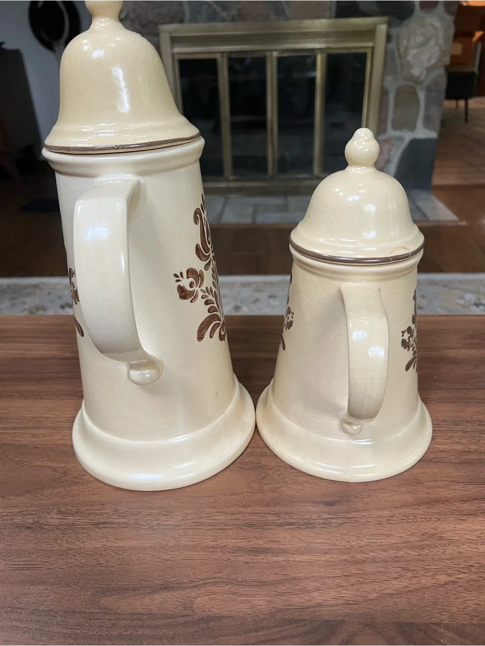 Vintage Pfaltzgraff Village stoneware coffee and tea pots with lids